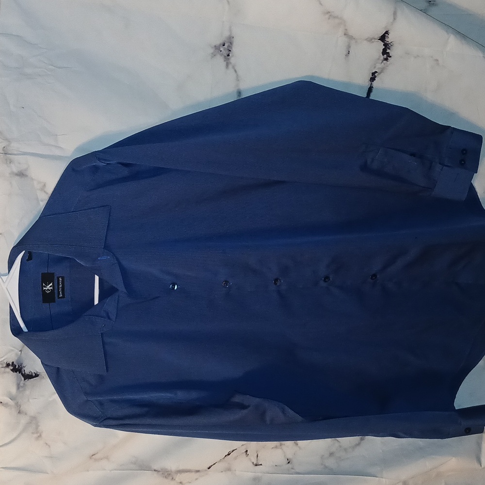 Calvin Klein button down shirt lg 💖💖💖💖